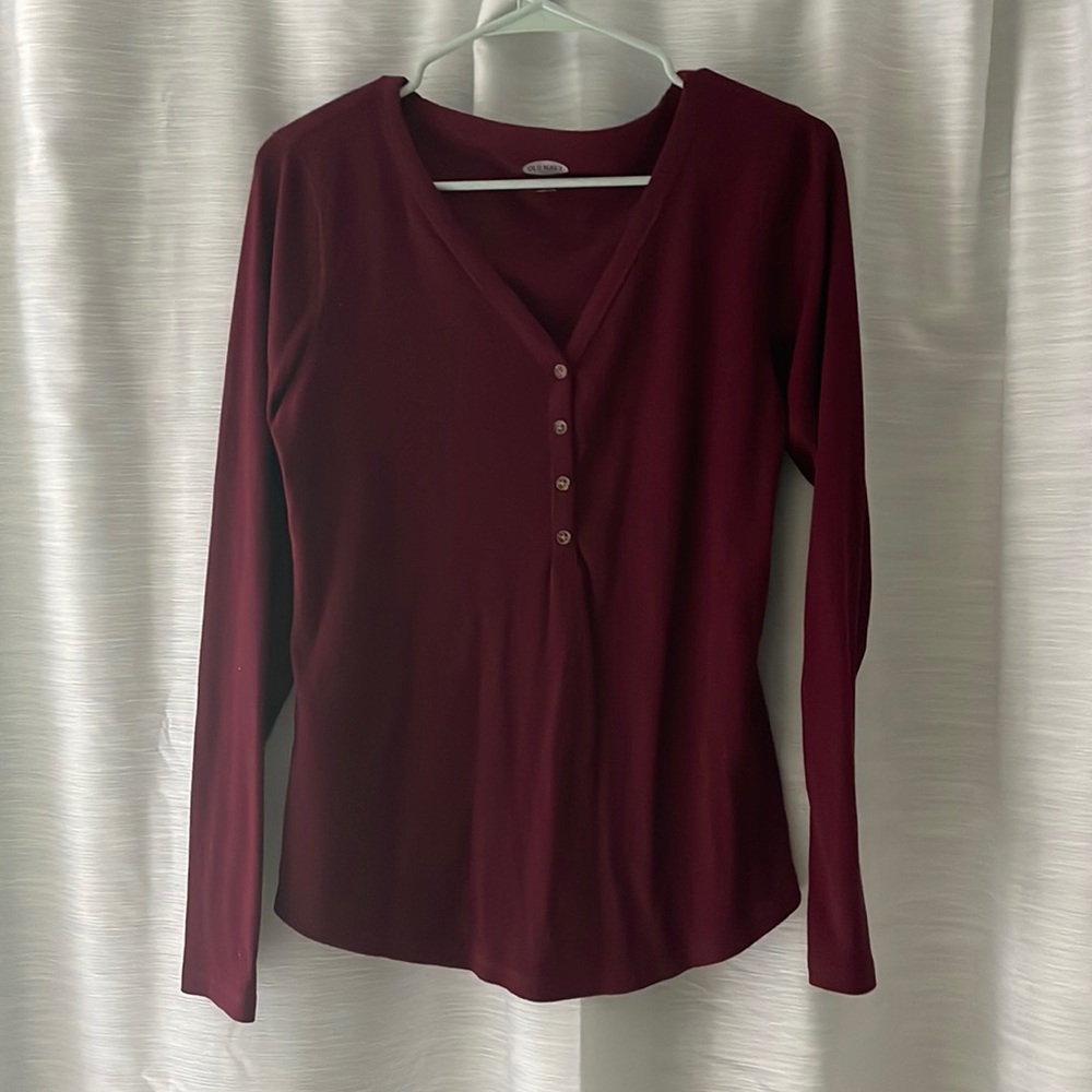 Red long sleeve nice shirt
